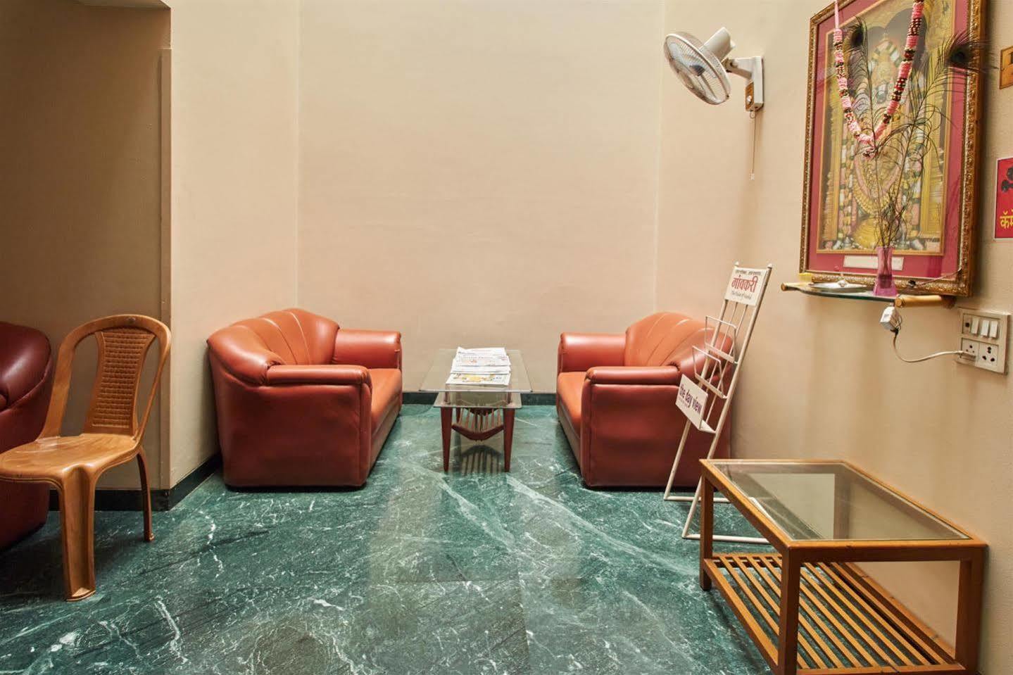 Hotel Pooja International Nashik Esterno foto